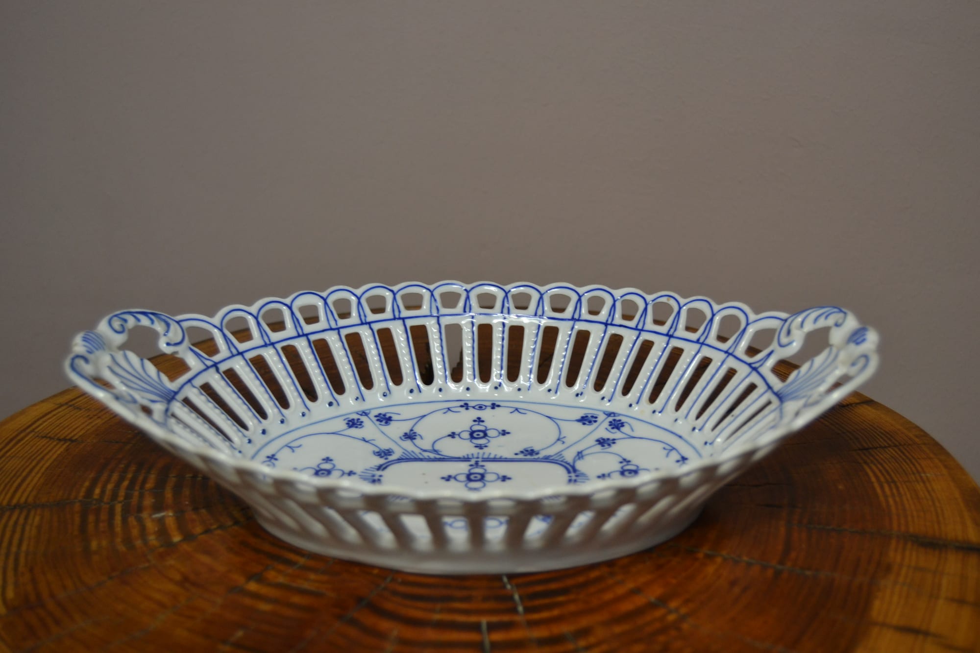 Schale Ajourée Blau
