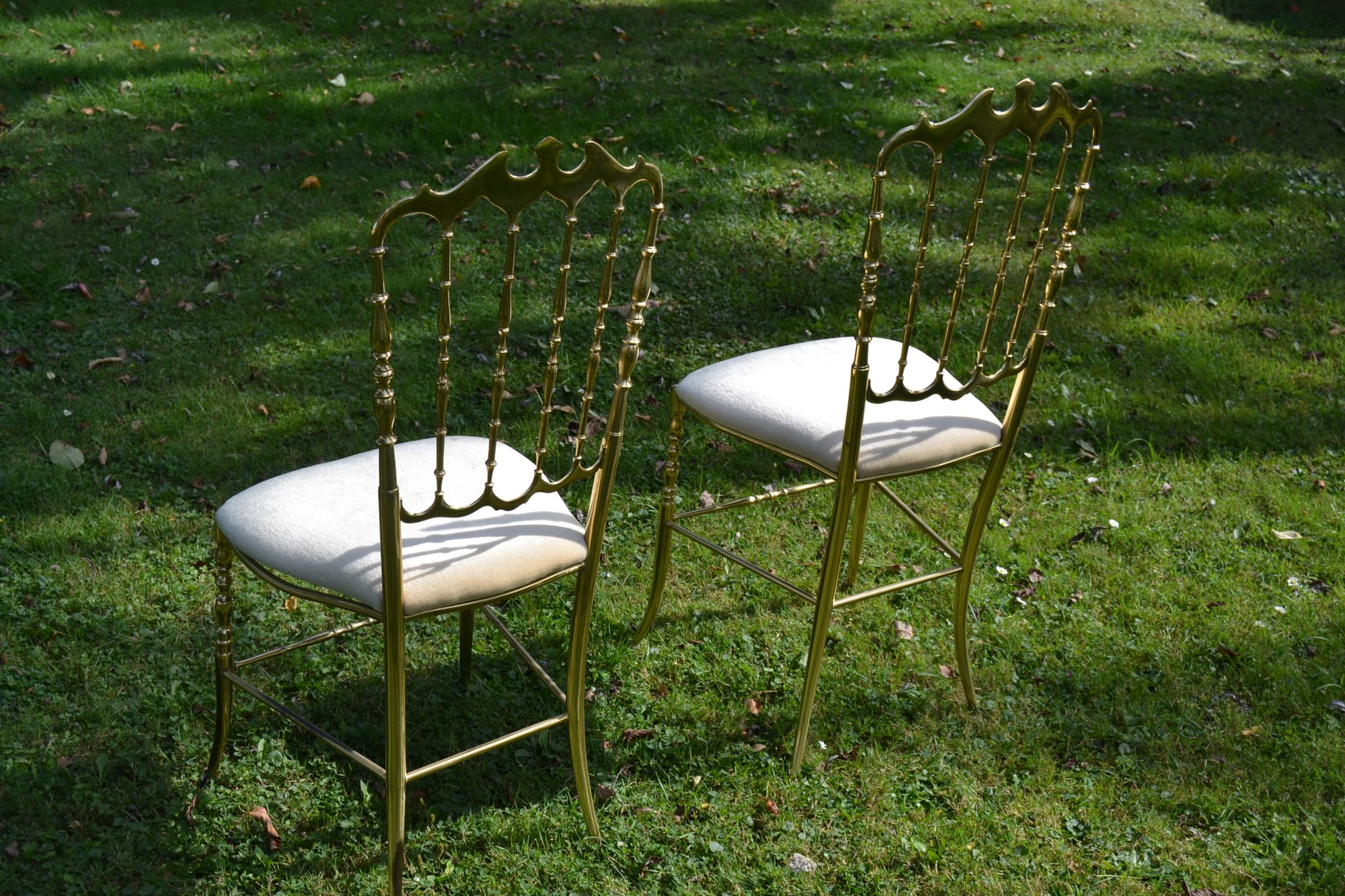 Traustuhl Chiavari Gold